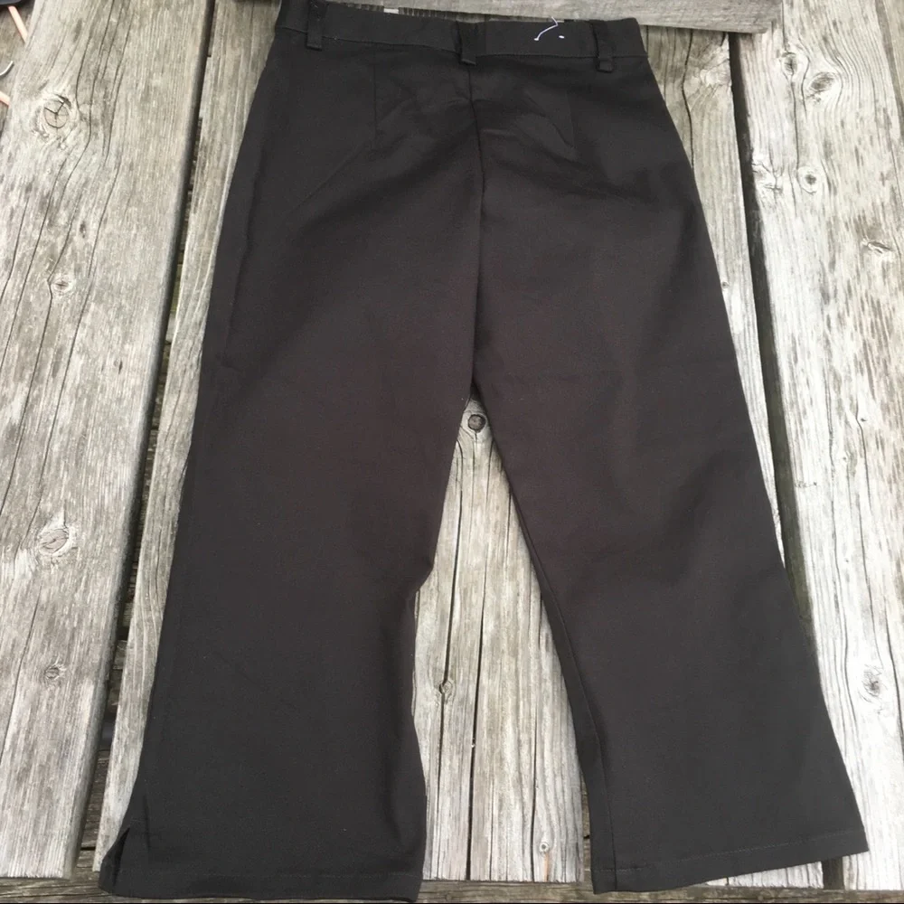 Universal front pockets